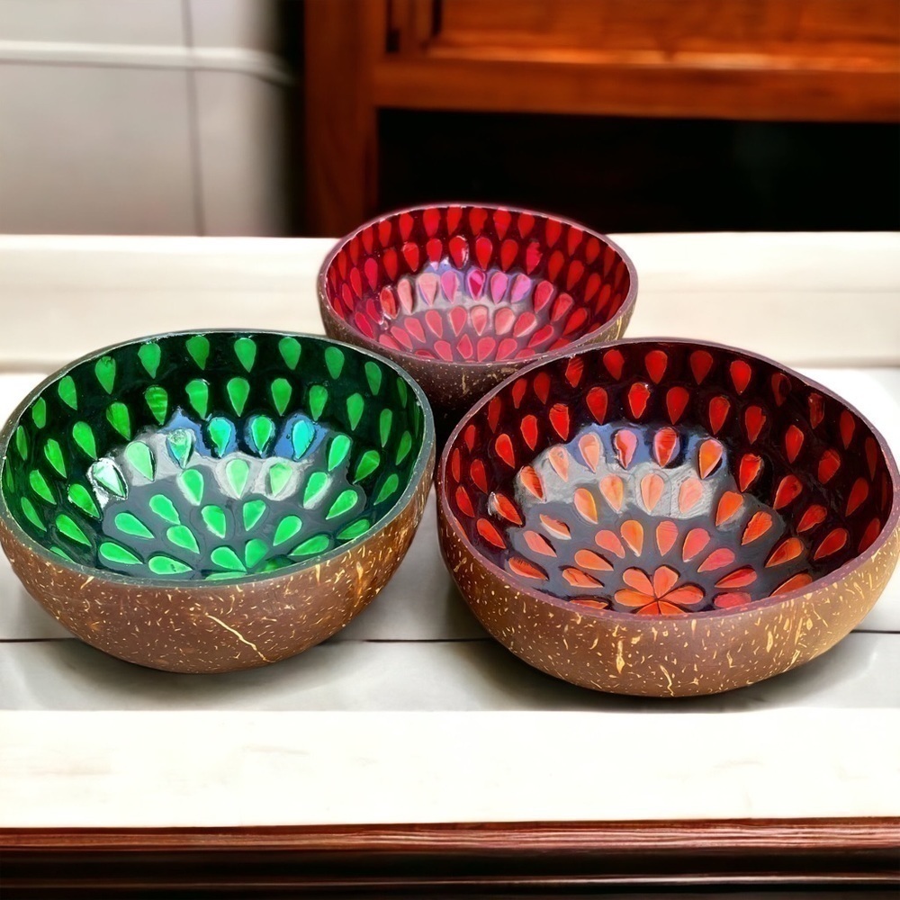 SET of 3 decorative bowls made from coconut shells. Not food safe, but very nice - Picture 1 of 5